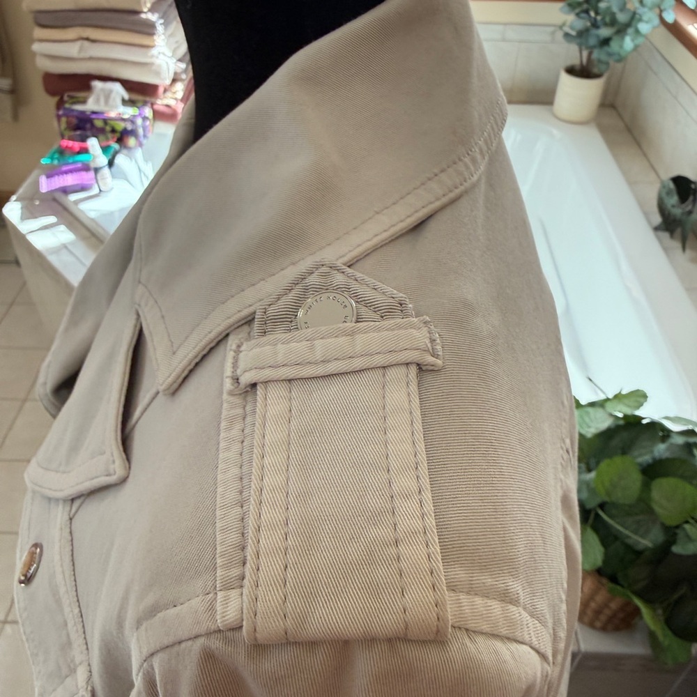 White House Black Market Taupe Zip-Front Utility Jacket - Picture 7 of 9